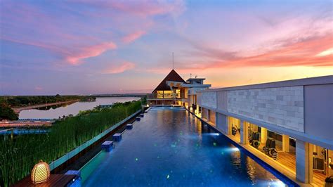 MEGA BOUTIQUE HOTEL .